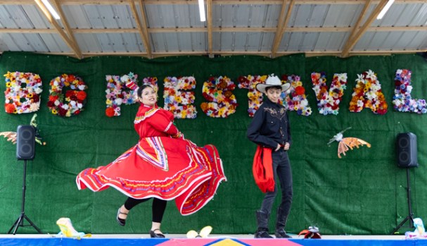 Benjamin Rodriguez and Betania Gomez perform a “sol de la negra” dance during the biannual BG Fiestaval on Clay Street on Saturday, May 3, 2025. The weekend-long fiesta included traditional Latino and Hispanic dances and music, authentic food from multiple vendors, piñatas, karaoke, contests, games and more.
GRACE MCDOWELL / DAILY NEWS