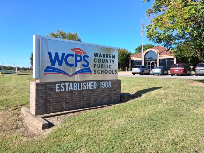 Photograph of the Warren County Public Schools Central Office sitting at 303 Lovers Lane, one of multiple sites the WCPS Board of Education regularly meets at. (DAVID MAMARIL HOROWITZ / david.horowitz@bgdailynews.com)