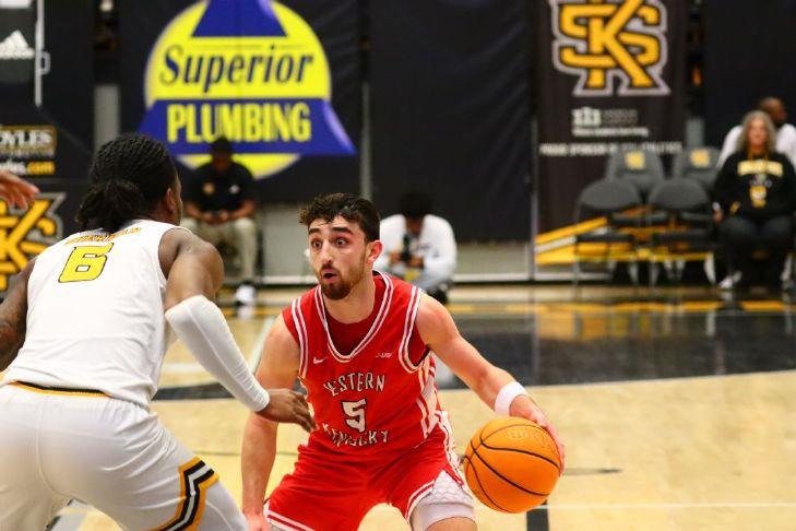 Owls surge past Tops for 72-69 win